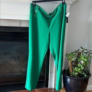 Soho Emerald Button-Accent Trousers